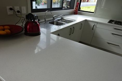 Photo of property in 1/6 Duncansby Road, Stanmore Bay, Whangaparaoa, 0932