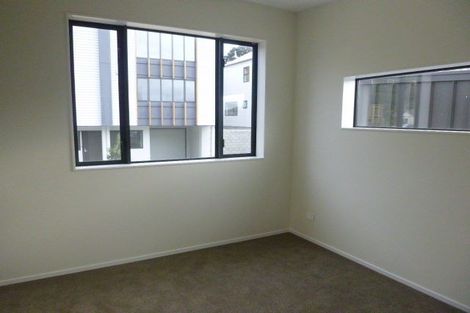 Photo of property in 10/104 Maupuia Road, Maupuia, Wellington, 6022