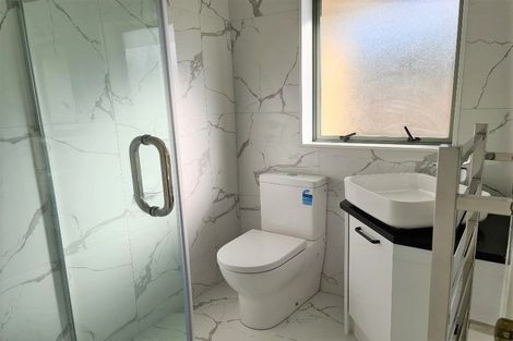 Photo of property in 71 Medvale Avenue, Flat Bush, Auckland, 2019