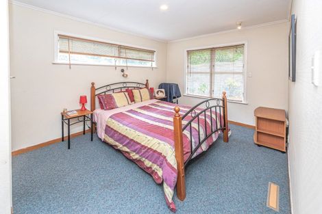 Photo of property in 2 Hillside Terrace, Saint Johns Hill, Whanganui, 4500