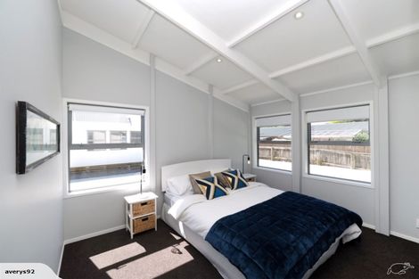 Photo of property in 42 Whakawhiti Street, Marfell, New Plymouth, 4310