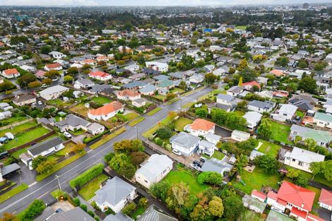 Photo of property in 33 Hinau Street, Maeroa, Hamilton, 3200