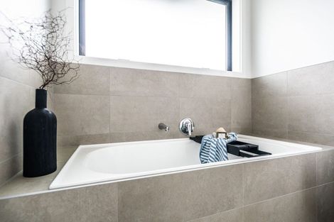 Photo of property in 9 One Haruru Street, Cambridge, 3493