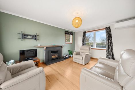 Photo of property in 22 Humphries Street, Greytown, 5712