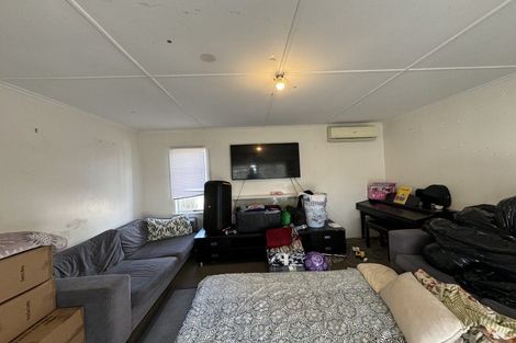 Photo of property in 54 Muir Avenue, Mangere Bridge, Auckland, 2022