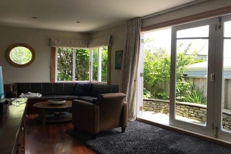 Photo of property in 43c Austin Street, Mount Victoria, Wellington, 6011