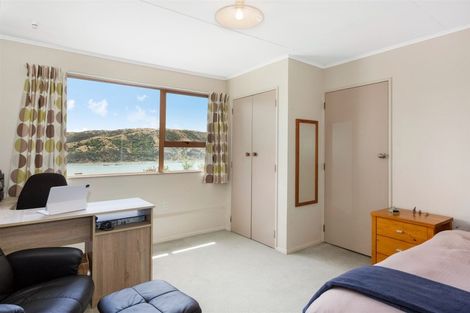 Photo of property in 33 Forth Place, Papakowhai, Porirua, 5024