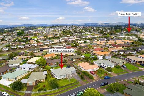 Photo of property in 25 Martin Jugum Lane, Ranui, Auckland, 0612
