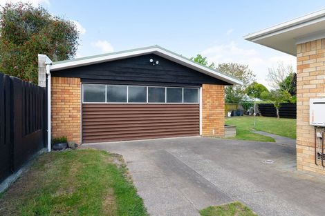Photo of property in 8 Casper Street, Fairfield, Hamilton, 3214
