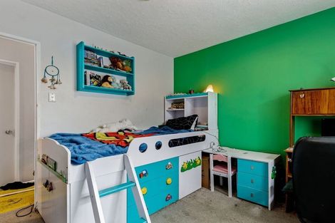 Photo of property in 18 Salmond Street, Hoon Hay, Christchurch, 8025