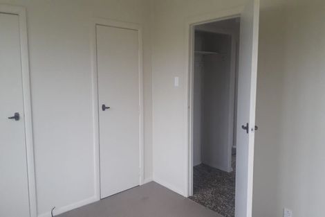 Photo of property in 13 Goldsmith Crescent, Levin, 5510