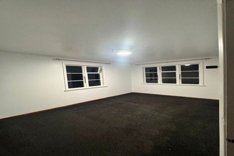 Photo of property in 35 Rangiora Avenue, Roslyn, Palmerston North, 4414