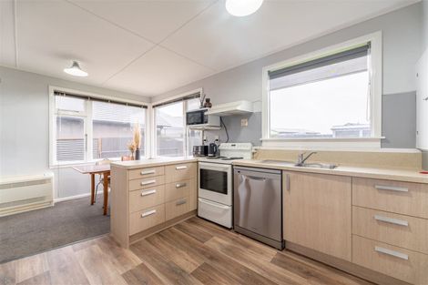 Photo of property in 8 London Street, Weston, Oamaru, 9401