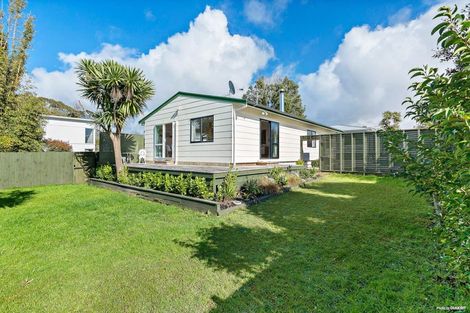 Photo of property in 2/106 Seymour Road, Sunnyvale, Auckland, 0612