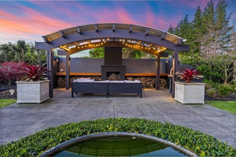 Photo of property in 102 Matua Road, Huapai, Kumeu, 0810