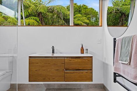 Photo of property in 190a Hutchinson Avenue, New Lynn, Auckland, 0600