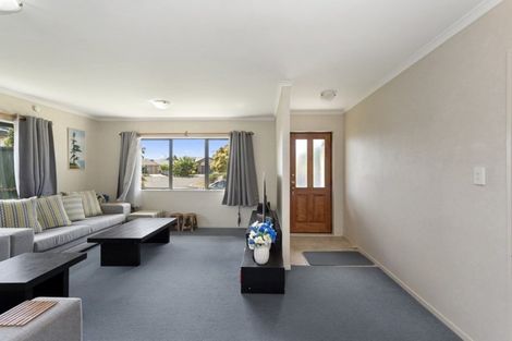 Photo of property in 19 Northmeadow Drive, Rototuna, Hamilton, 3210