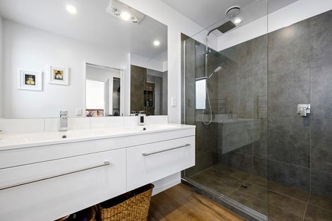 Photo of property in 10 Pakohe Street, Pegasus, 7612