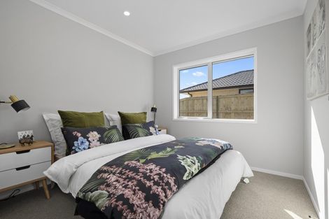 Photo of property in 16 Clark Rise, Pokeno, 2402