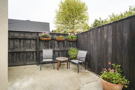 Photo of property in 490 College Street, Hokowhitu, Palmerston North, 4410