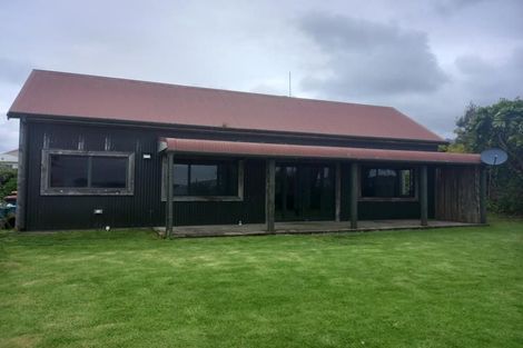 Photo of property in 17 The Outlook, Oakura, 4314