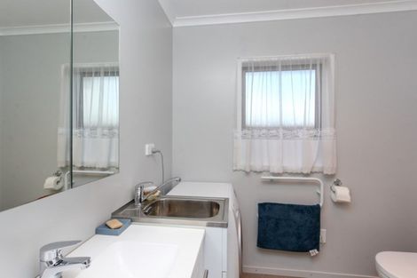 Photo of property in 1/6 Warre Street, Waitara, 4320