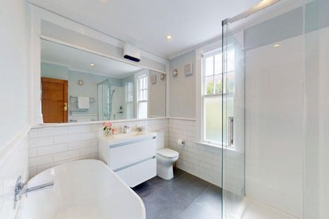 Photo of property in 26 Sefton Street, Wadestown, Wellington, 6012