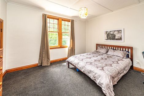 Photo of property in 17 Tarata Street, Saint Johns Hill, Whanganui, 4501