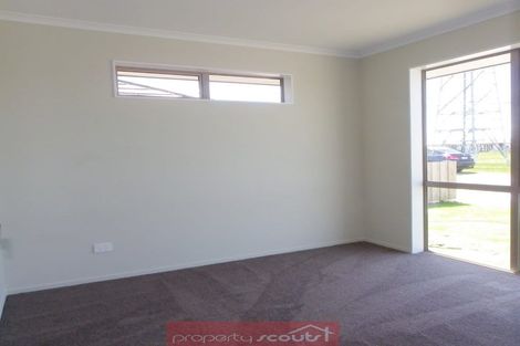 Photo of property in 10 Saddlers Lane, Yaldhurst, Christchurch, 8042