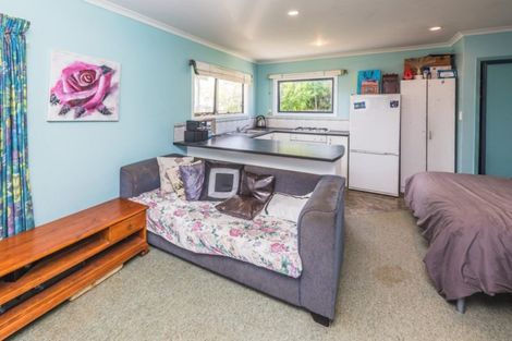 Photo of property in 20 Egmont Street, Castlecliff, Whanganui, 4501
