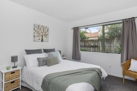 Photo of property in 10 Dalton Drive, Papamoa Beach, Papamoa, 3118