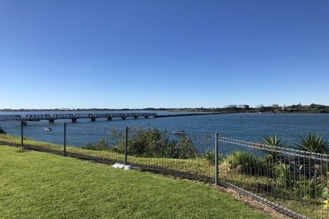 Photo of property in 2/10 Second Avenue, Tauranga, 3110