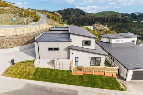 Photo of property in 1 Trysail Place, Whitby, Porirua, 5024