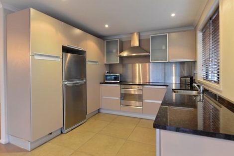 Photo of property in 38 Key West Drive, One Tree Point, 0118