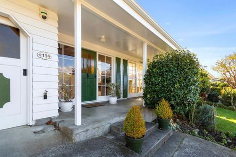 Photo of property in 11 Mckeefry Grove, Tawa, Wellington, 5028
