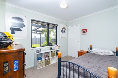 Photo of property in 24 Grooby Place, Havelock North, 4130