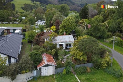 Photo of property in 2 Killarney Street, Waitati, 9085