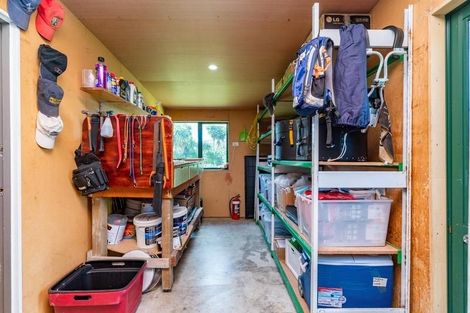 Photo of property in 1 Ferry Road, Waipu, 0510