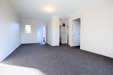 Photo of property in 6 Hiseman Lane, Henderson, Auckland, 0612