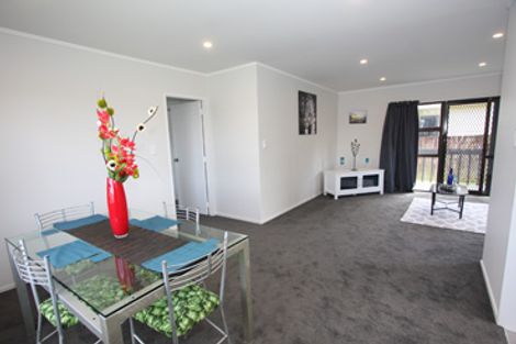 Photo of property in 1/6 Hatherley Place, Clendon Park, Auckland, 2103