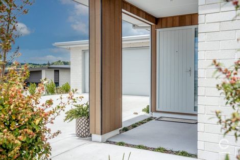 Photo of property in 7 Manotini Way, Pyes Pa, Tauranga, 3112