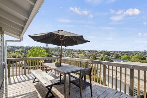 Photo of property in 9 Archers Road, Hillcrest, Auckland, 0629