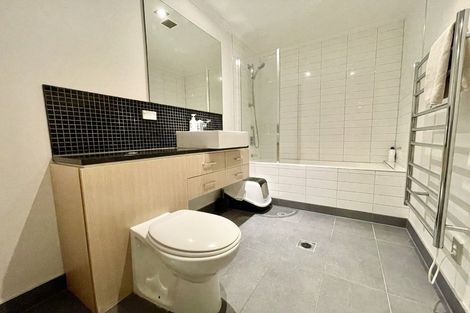Photo of property in 2a/15 Fleet Street, Eden Terrace, Auckland, 1021