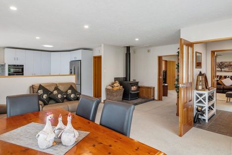 Photo of property in 33 Oakden Drive, Darfield, 7510