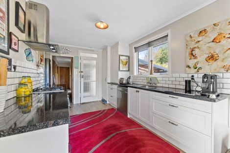 Photo of property in 17 Church Street, Tirau, 3410