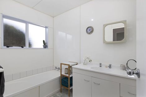 Photo of property in 22 Westhaven Place, Redwoodtown, Blenheim, 7201