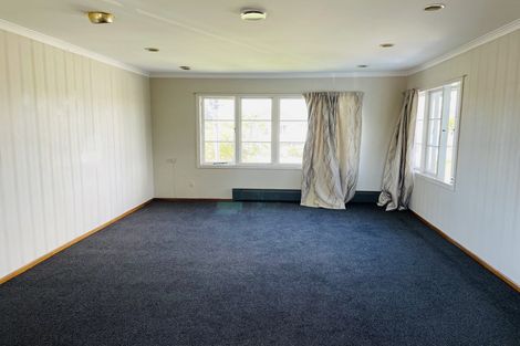 Photo of property in 51 Strid Road, Te Atatu South, Auckland, 0610
