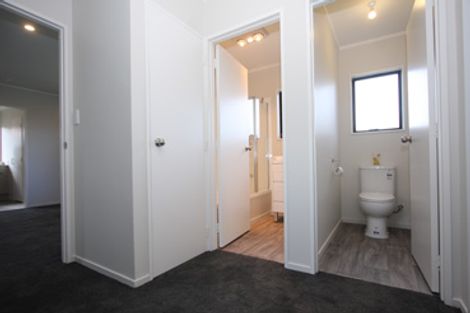 Photo of property in 1/6 Hatherley Place, Clendon Park, Auckland, 2103