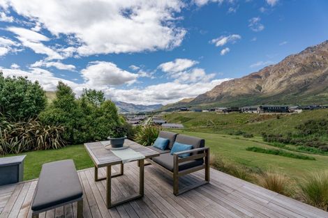 Photo of property in 28 Falconer Rise, Jacks Point, Queenstown, 9371