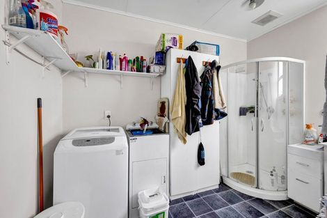 Photo of property in 18 Cambridge Street, Patea, 4520